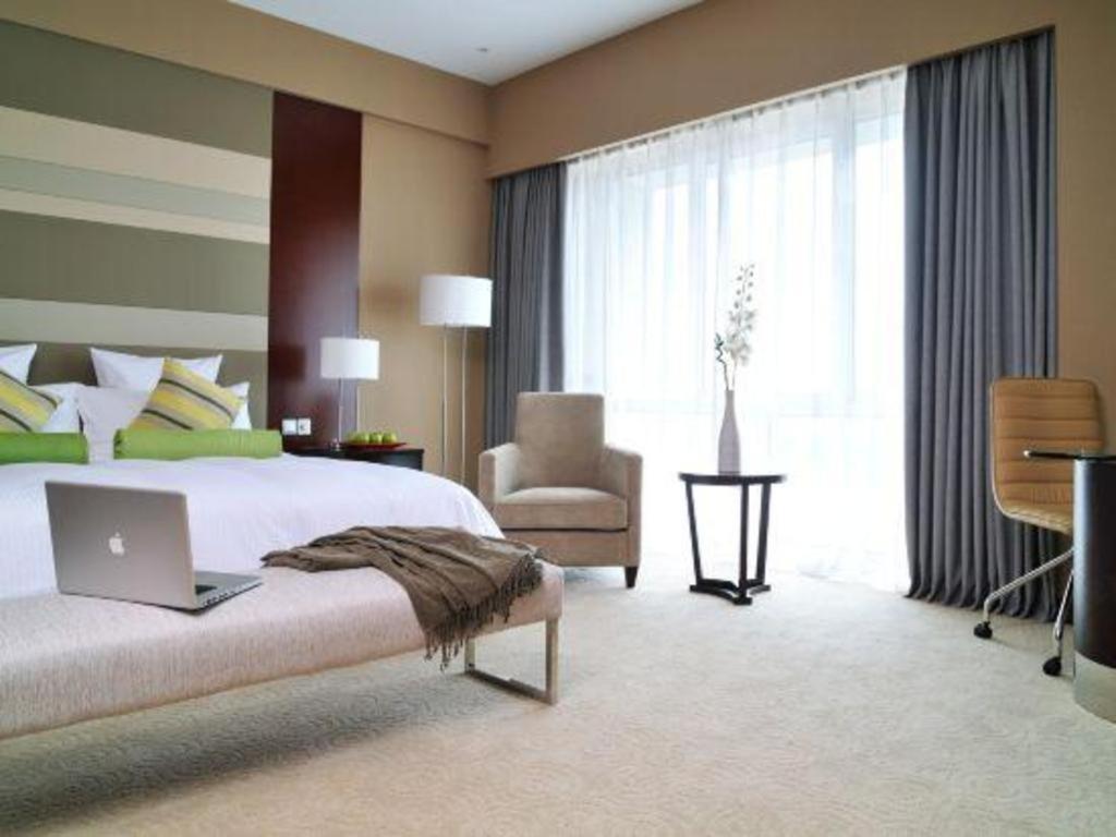 เดอะ คิวบ์ เซี่ยงไฮ้ หนานเฉียว Hotel ภายนอก รูปภาพ